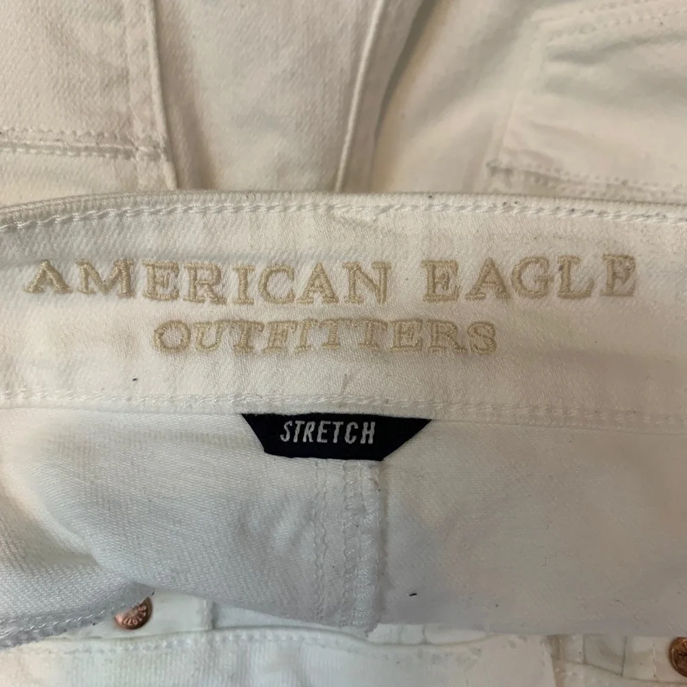 AMERICAN EAGLE White Lace HI-RISE SHORTIE Shorts 6 - Picture 13 of 16